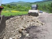Ремонт улицы Сосновой в Горно-Алтайске завершится к октябрю Ремонт улицы Сосновой в Горно-Алтайске завершится к октябрю