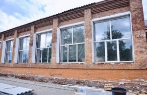 В Майминской школе №2 продолжается капремонт