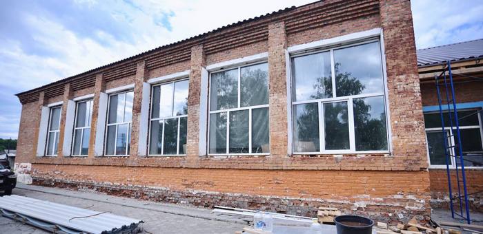 В Майминской школе №2 продолжается капремонт