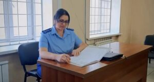 Любительницу выпить поймали пьяной за рулем, она лишилась автомобиля Любительницу выпить поймали пьяной за рулем, она лишилась автомобиля