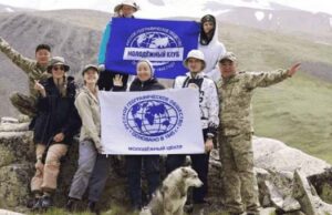 На плато Укок изучили популяцию снежного барса На плато Укок изучили популяцию снежного барса