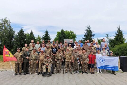В День ветеранов боевых действий в Горно-Алтайске почтили память защитников Отечества 8