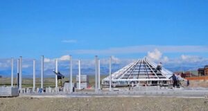 Новую стелу устанавливают на въезде в Кош-Агач