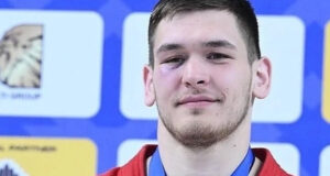 Артём Тадин стал Заслуженным мастером спорта России Артём Тадин стал Заслуженным мастером спорта России
