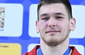 Артём Тадин стал Заслуженным мастером спорта России Артём Тадин стал Заслуженным мастером спорта России