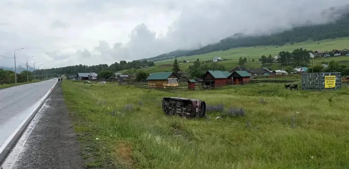 В Черге столкнулись автомобили с местными жителями, три человека пострадали