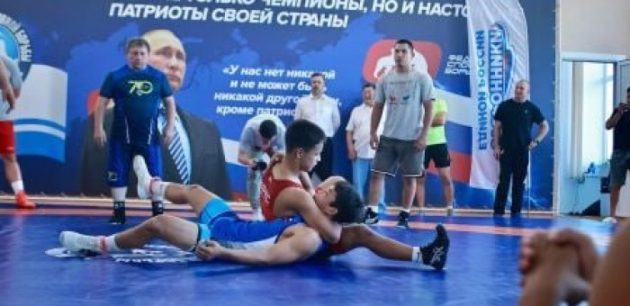В Республике Алтай стартовал прием заявок на программу «Земский тренер»
