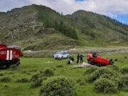 Автоледи врезалась в дорожный знак в Онгудайском районе Автоледи врезалась в дорожный знак в Онгудайском районе