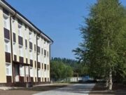 Территорию школы и детсада благоустраивают в Сейке