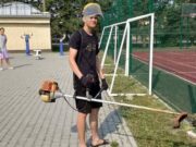 Почти 900 школьников нашли работу на летних каникулах Почти 900 школьников нашли работу на летних каникулах