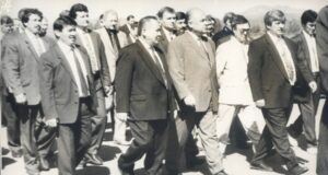 К юбилею республики Встреча В.С. Черномырдина в горно алтайском аэропорту