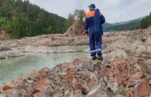 Двоих мужчин унесло течением в Катунь в Майминском районе Двоих мужчин унесло течением в Катунь в Майминском районе
