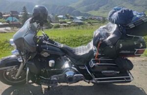 Байкер на Harley-Davidson устроил ДТП в Шебалино Байкер на Harley-Davidson устроил ДТП в Шебалино
