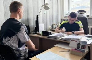 Полицейские задержали мотоциклиста, сбившего женщину в Майме Полицейские задержали мотоциклиста, сбившего женщину в Майме