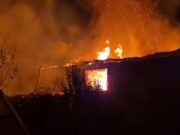 Крупный пожар произошел в Горно-Алтайске: горел жилой дом Крупный пожар произошел в Горно-Алтайске: горел жилой дом