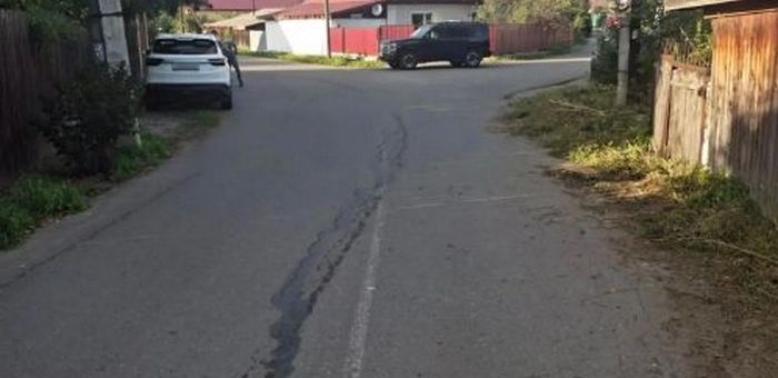 Полиция разыскивает мотоциклиста, по вине которого серьезно пострадала женщина-пешеход