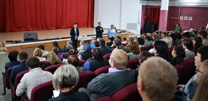 В Усть-Коксе построят физкультурно-оздоровительный комплекс