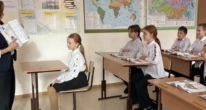На Алтае к работе приступят 11 «земских учителей»