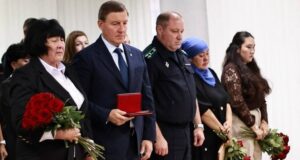 Семье погибшего пограничника передали Орден Мужества Семье погибшего пограничника передали Орден Мужества
