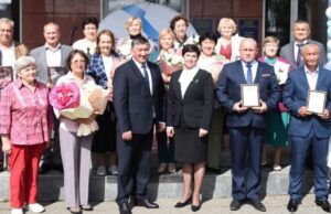 Доску почета обновили в Горно-Алтайске Доску почета обновили в Горно-Алтайске