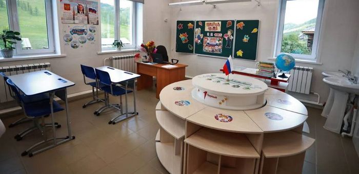 В Республике Алтай надбавку к зарплате получают более 400 молодых педагогов