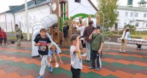 Новую детскую площадку открыли в Майме Новую детскую площадку открыли в Майме