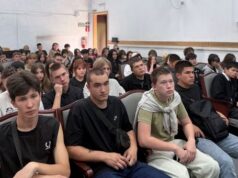 В Горно-Алтайске проводят уроки финансовой грамотности для школьников и студентов