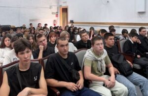 В Горно-Алтайске проводят уроки финансовой грамотности для школьников и студентов