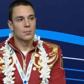 Роман Жданов стал двукратным чемпионом Европы по параплаванию