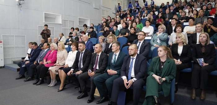 Профсоюзному движению Республики Алтай исполнилось 105 лет