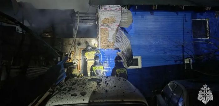 Крупный пожар в Горно-Алтайске, пострадал один человек