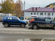 В ДТП с двумя иномарками в Горно-Алтайске пострадала девочка-подросток