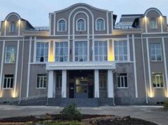 Фасад Национальной библиотеки отремонтировали в Горно-Алтайске