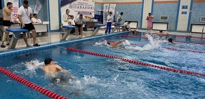 В Республике Алтай прошел чемпионат по плаванию среди спортсменов с инвалидностью